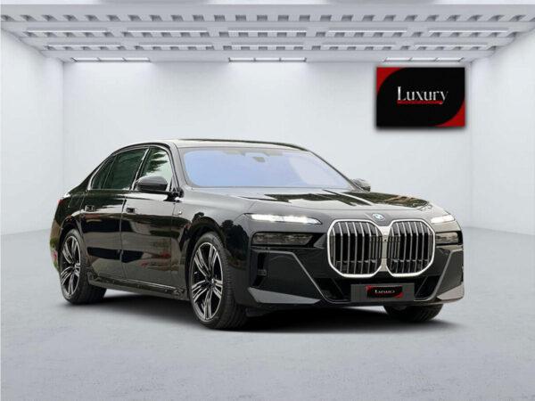 BMW 735I