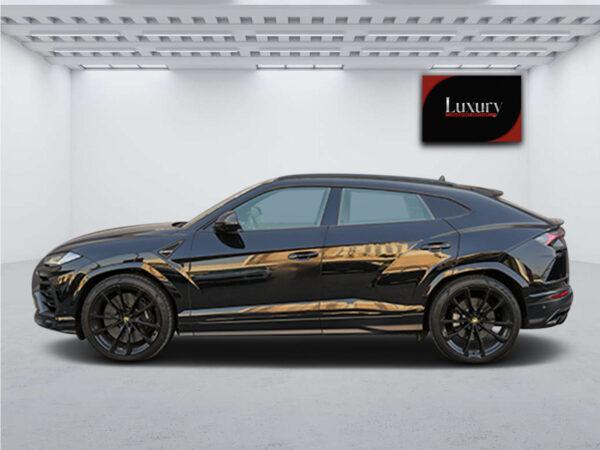 LAMBORGHINI Urus - Image 2
